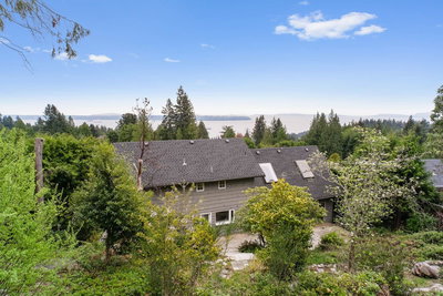 4607 Woodgreen Drive | West Vancouver | Image