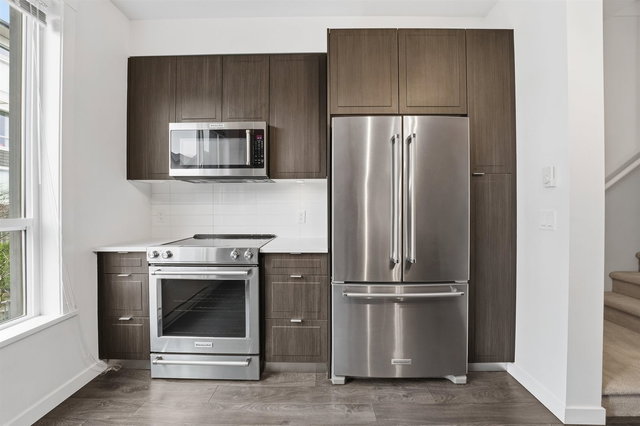 3 - 2371 Ranger Lane