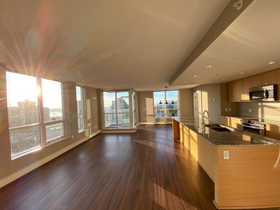 1401 - 135 E 17th Street | North Vancouver | Image