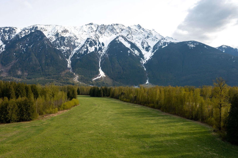 1692 Highway 99, Pemberton, British Columbia