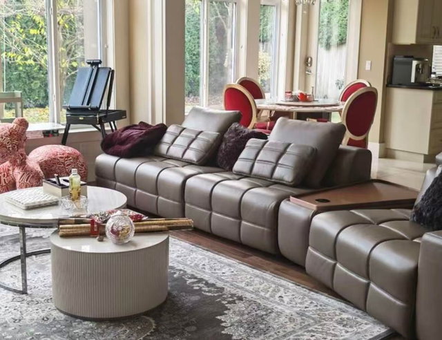 Ground/ Upper - 7460 Chelsea Rd