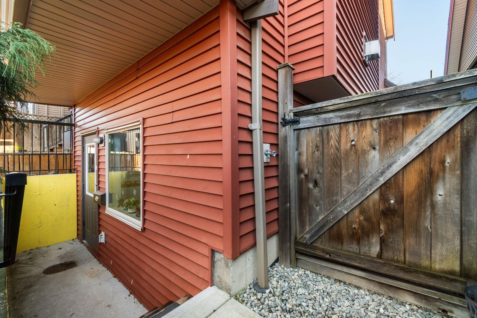 Listing Image 27