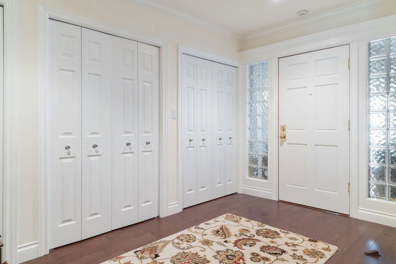 301 - 1725 128 Street, Surrey, V4A 3V2 | Image 3