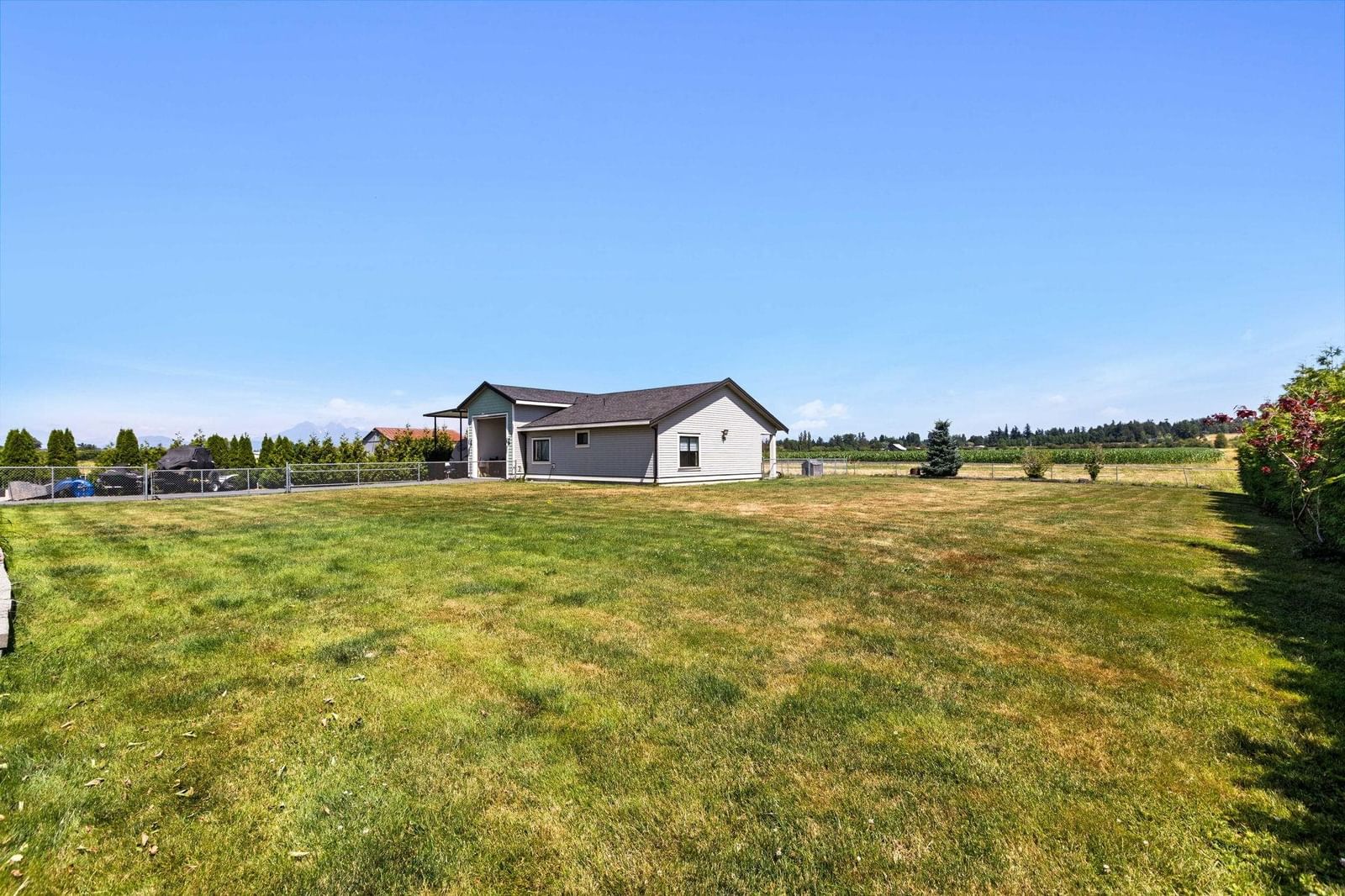 Listing Image 37