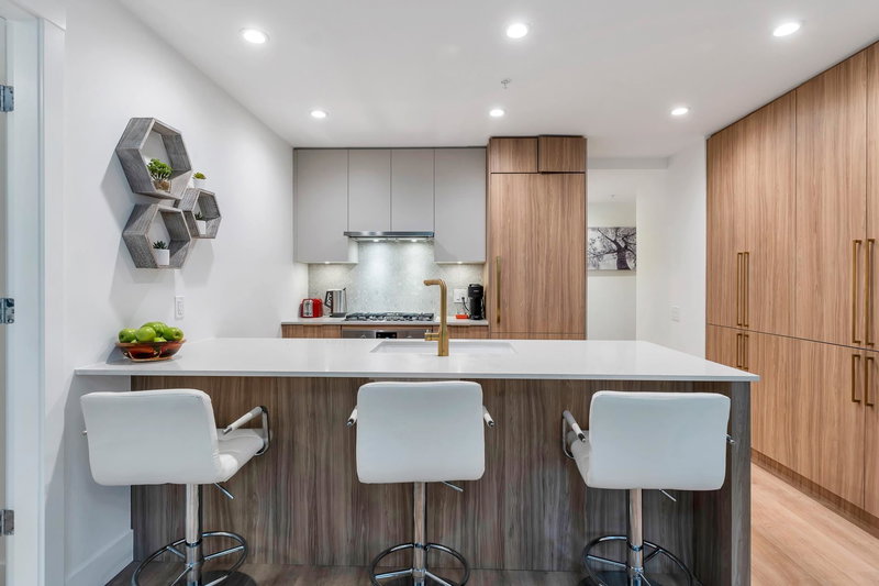 109 - 2325 Emery Court, North Vancouver, V7J 0E8 | Image 2