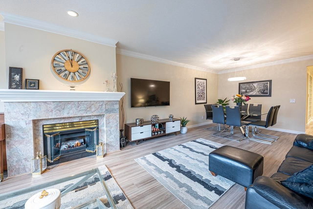 206 - 3151 Woodbine Drive