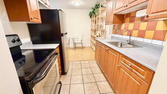 304 - 1442 Blackwood Street