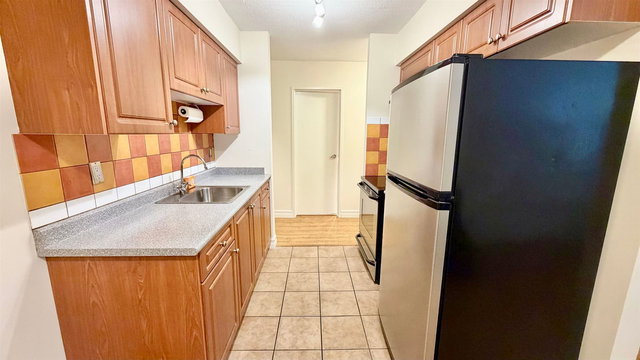 304 - 1442 Blackwood Street