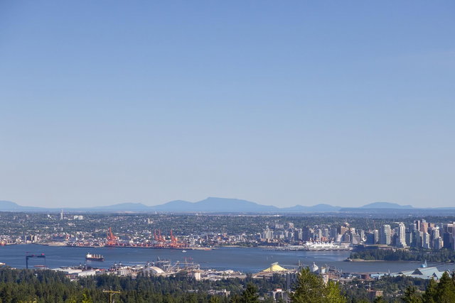 661 Andover Crescent