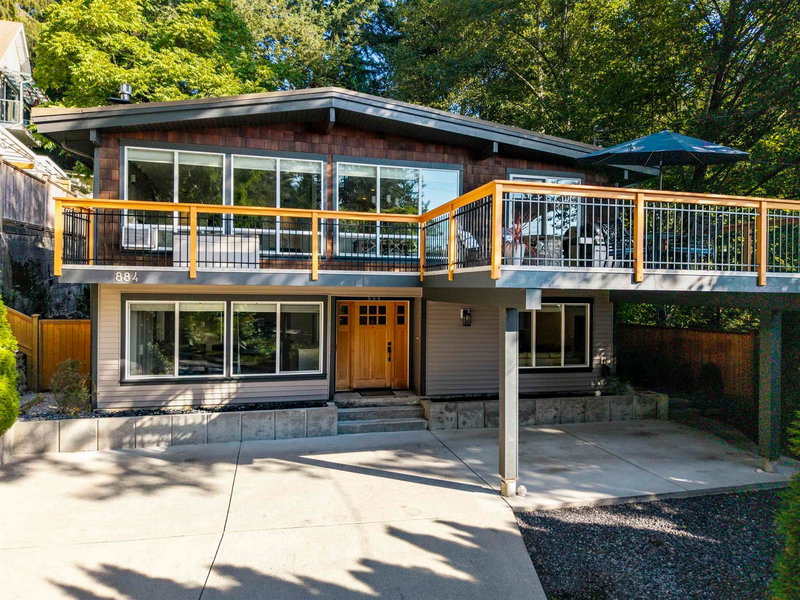 884 Wellington Drive, North Vancouver, V7K 1K7 | Image 2