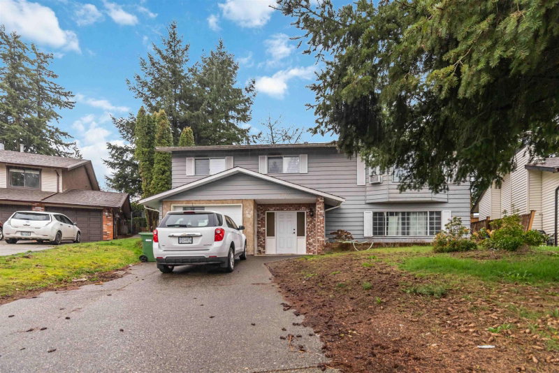 3273 Cheam Drive