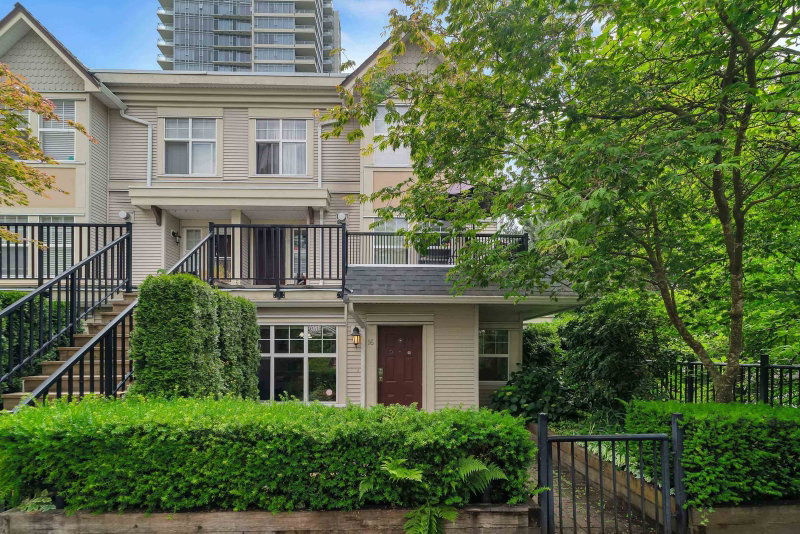 16 - 7071 Edmonds Street