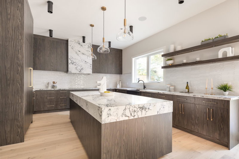 936 Poirier Street, Coquitlam, V3J 6C4 | Image 3