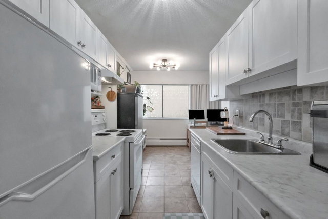 103 - 214 15th Street E