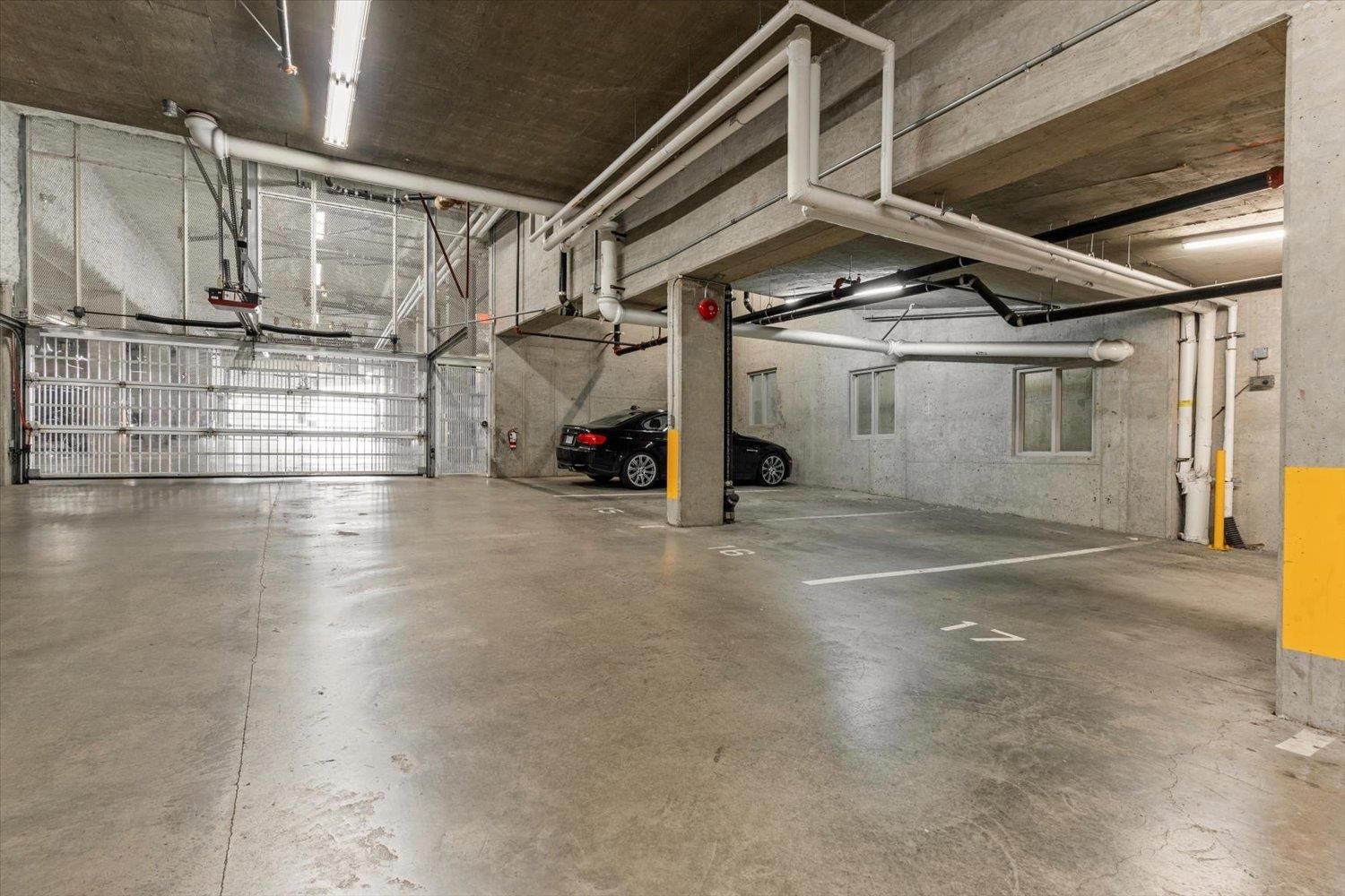 Listing Image 23