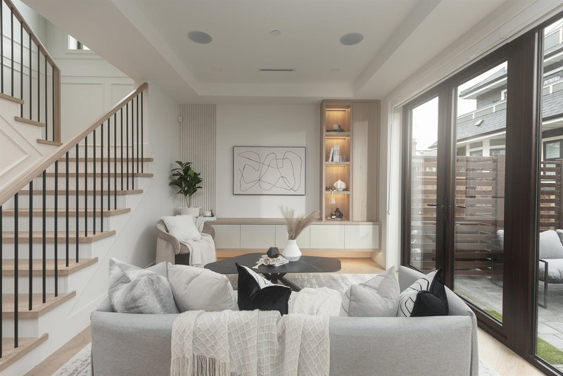 1 - 3393 Victoria Drive, Vancouver, V5N 4M3 | Image 3