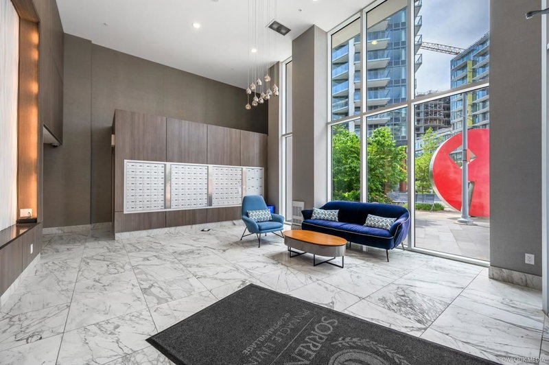 42 - 8628 Hazelbridge Way, Richmond, V6X 0R5 | Image 2