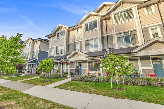 19 - 19483 74 Avenue