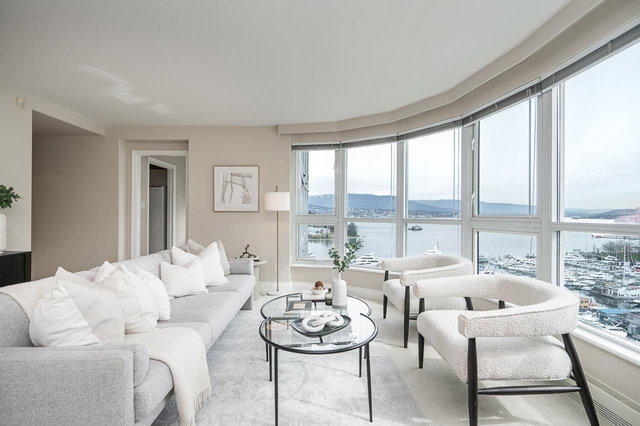 1501 - 560 Cardero Street