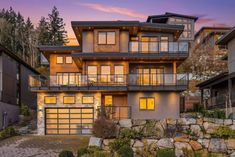 2237 Windsail Place, Squamish, British Columbia