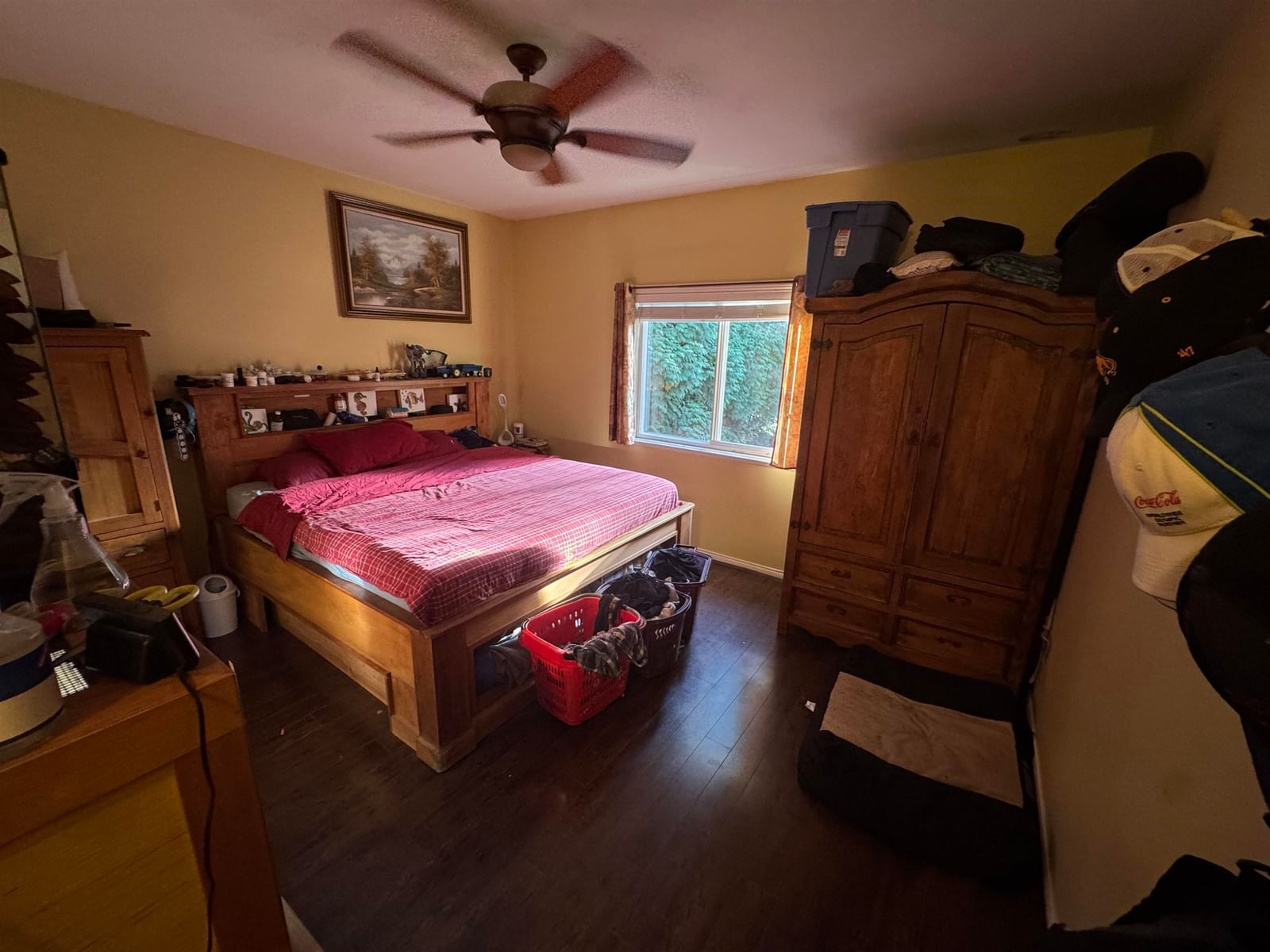 Listing Image 6