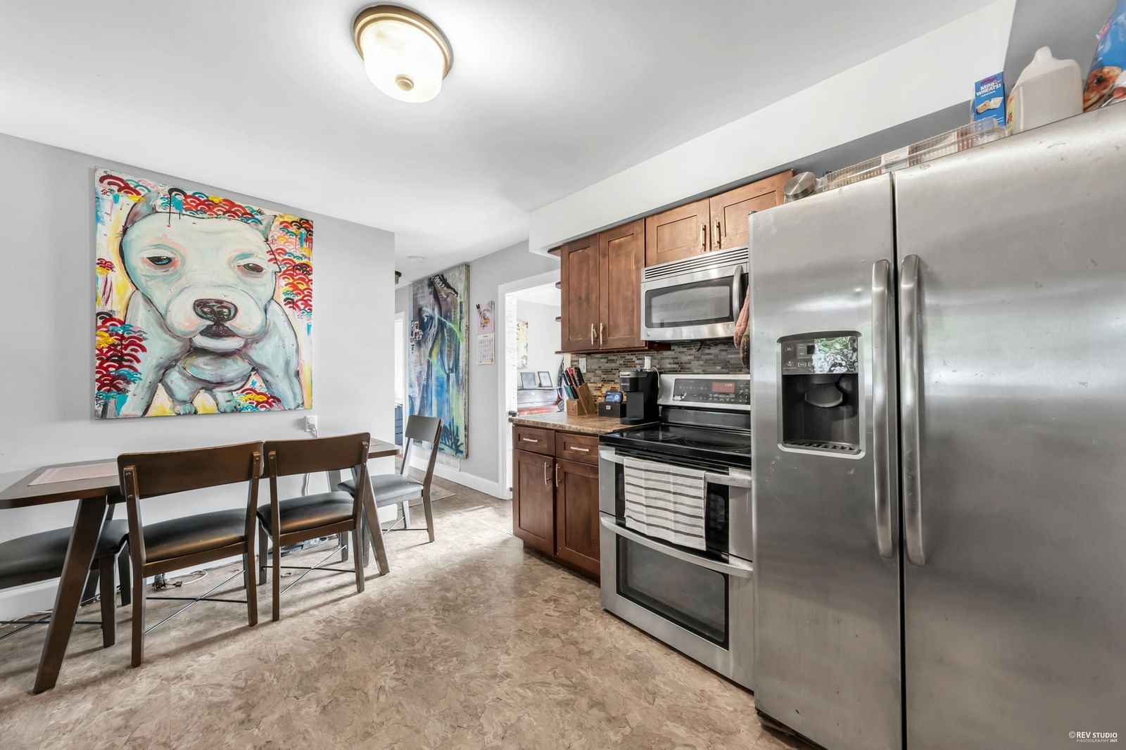 Listing Image 12