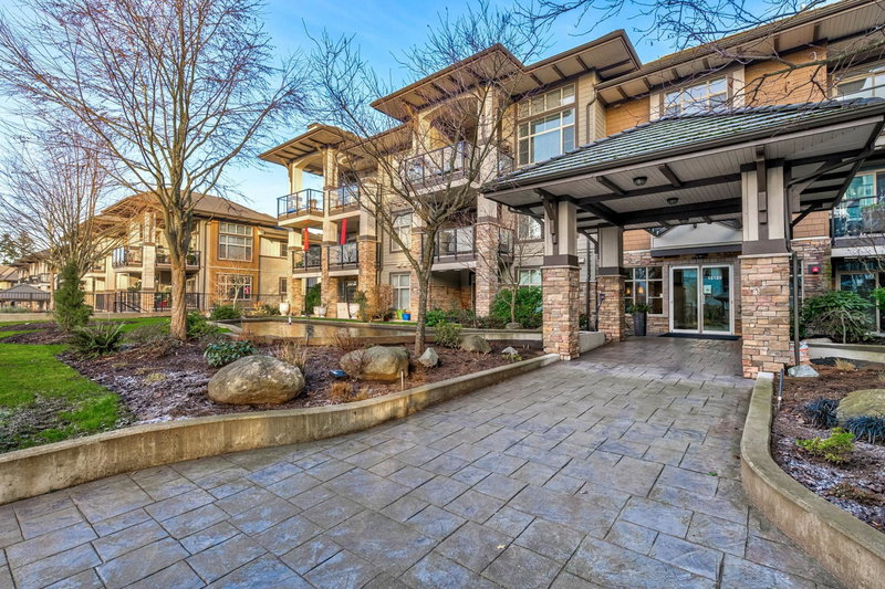 15195 36 Avenue #201, Surrey, British Columbia