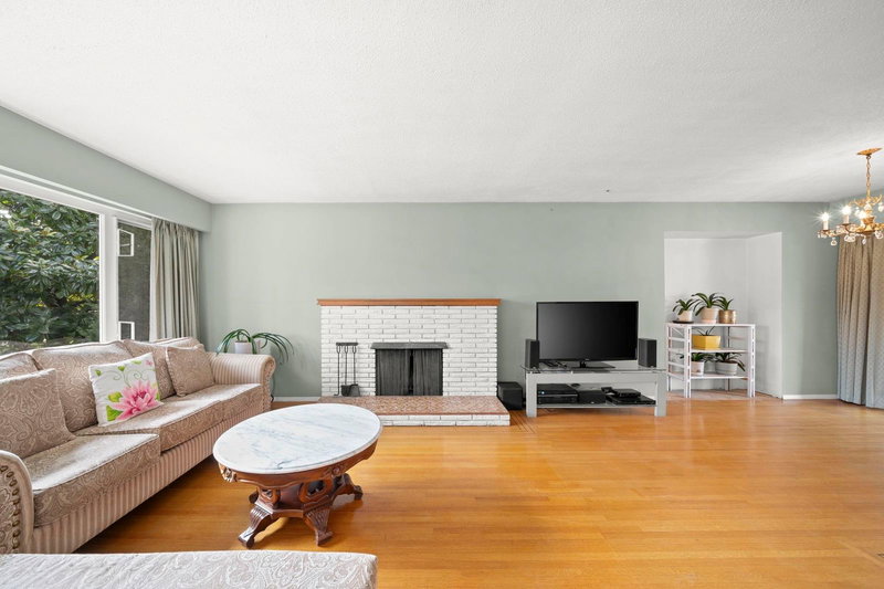 3783 Price Street, Burnaby, V5G 2K9 | Image 3