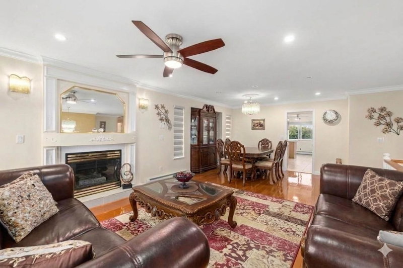 3545 Viewmount Place, Abbotsford, V2T 6S1 | Image 2