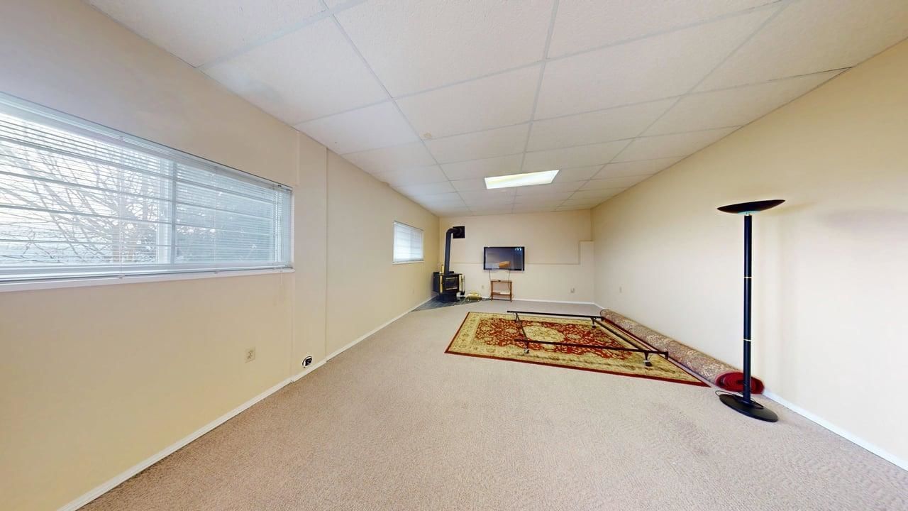 Listing Image 28
