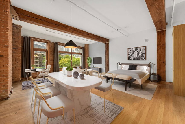 406 - 518 Beatty Street