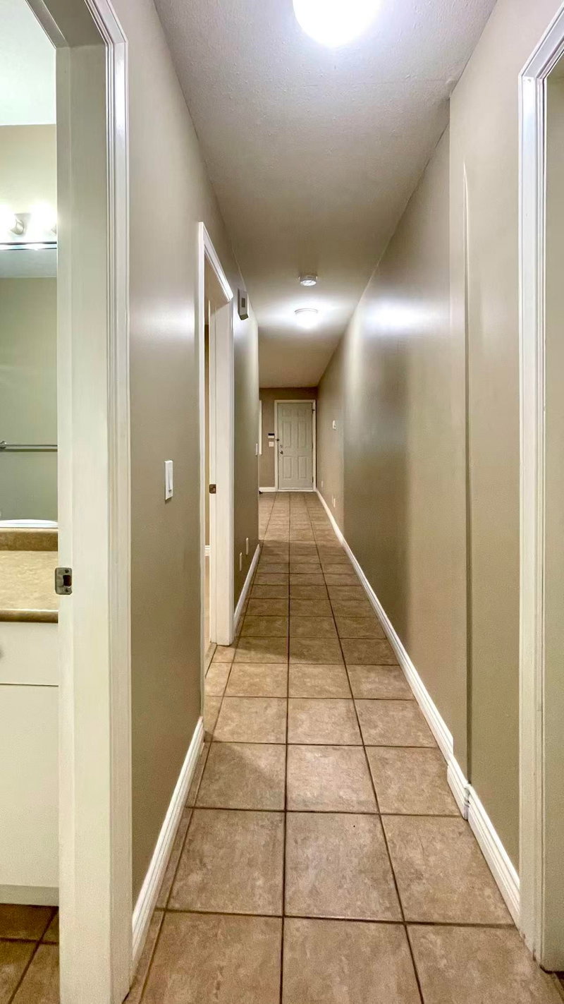 80xx 17th Avenue, Burnaby, V3N 1M5 | Image 2