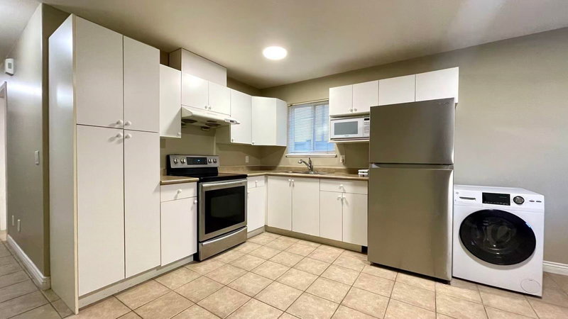 80xx 17th Avenue, Burnaby, V3N 1M5 | Image 3