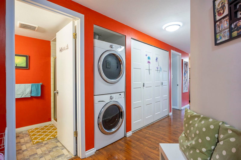 502 - 534 Sixth Street, New Westminster, V3L 5K7 | Image 3