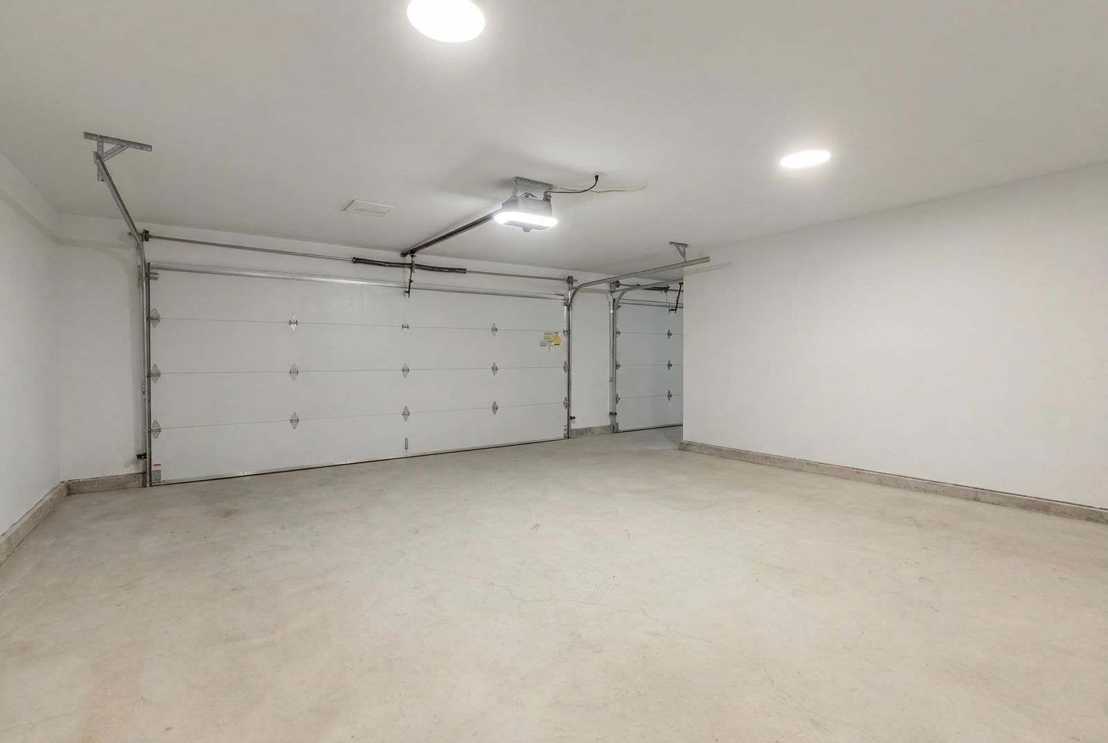 Listing Image 39