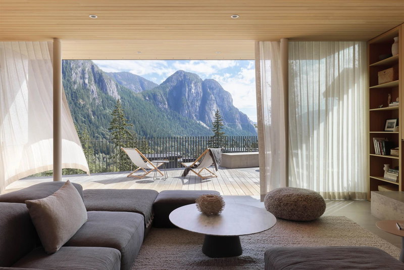 38574 High Creek Drive, Squamish, British Columbia