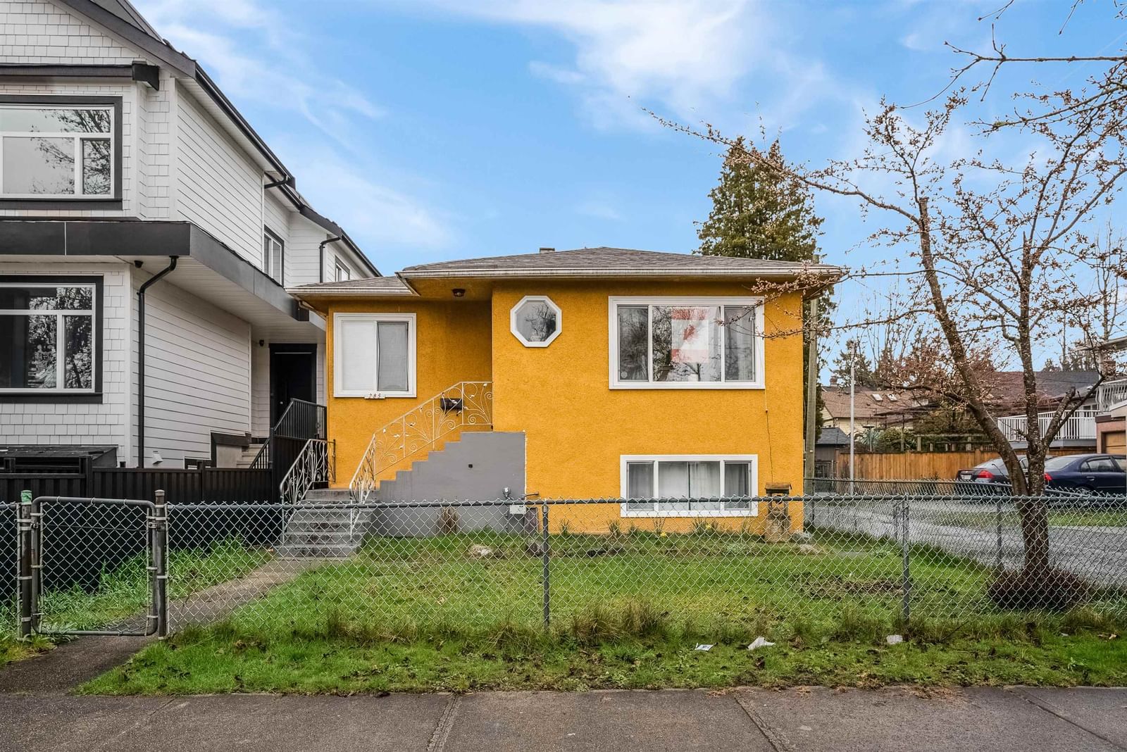 Listing Image 1