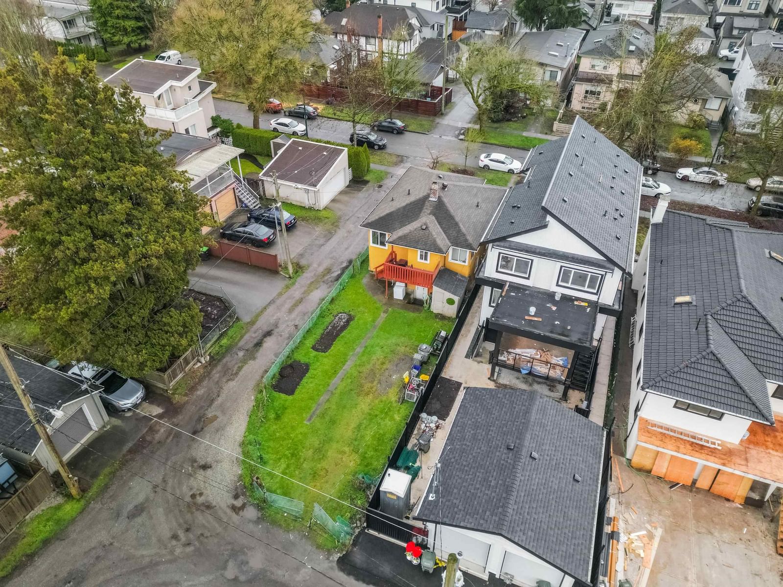 Listing Image 6