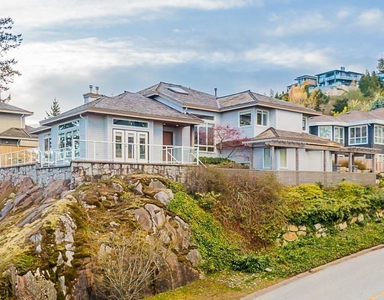 4751 Headland Drive, Vancouver, V7W 3H6 | Image 2
