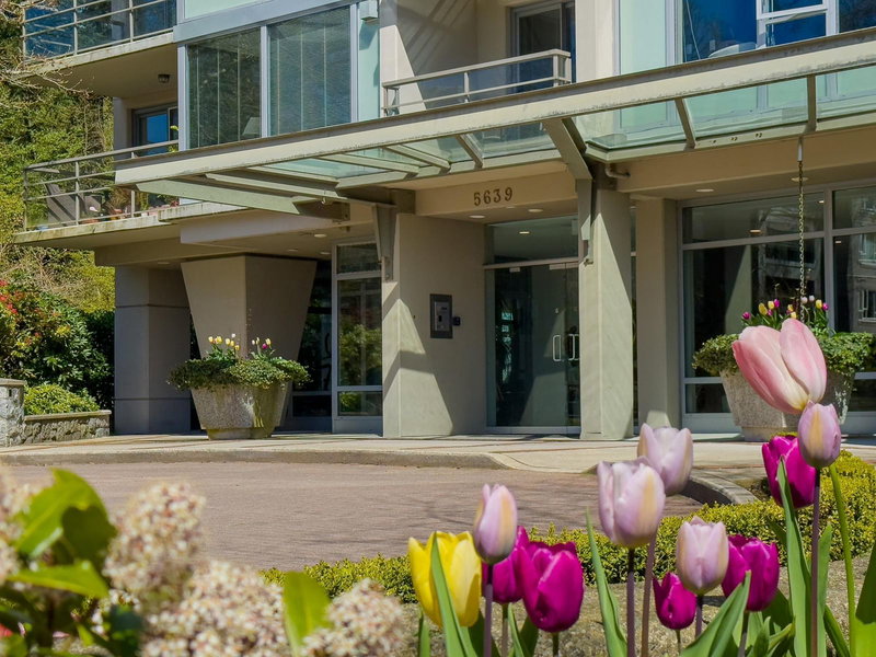 707 - 5639 Hampton Place, Vancouver, V6T 2H6 | Image 2