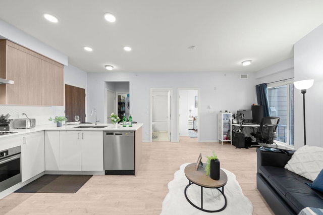 PH18 - 6283 Kingsway