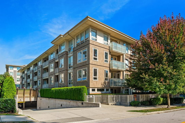 206 - 2665 Mountain Highway