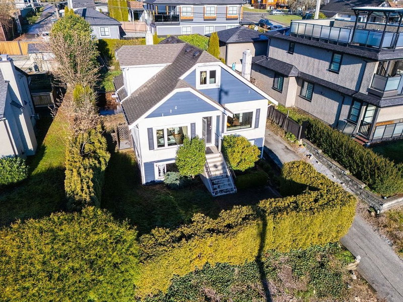 231 Eighth Avenue, New Westminster, V3L 4K3 | Image 2