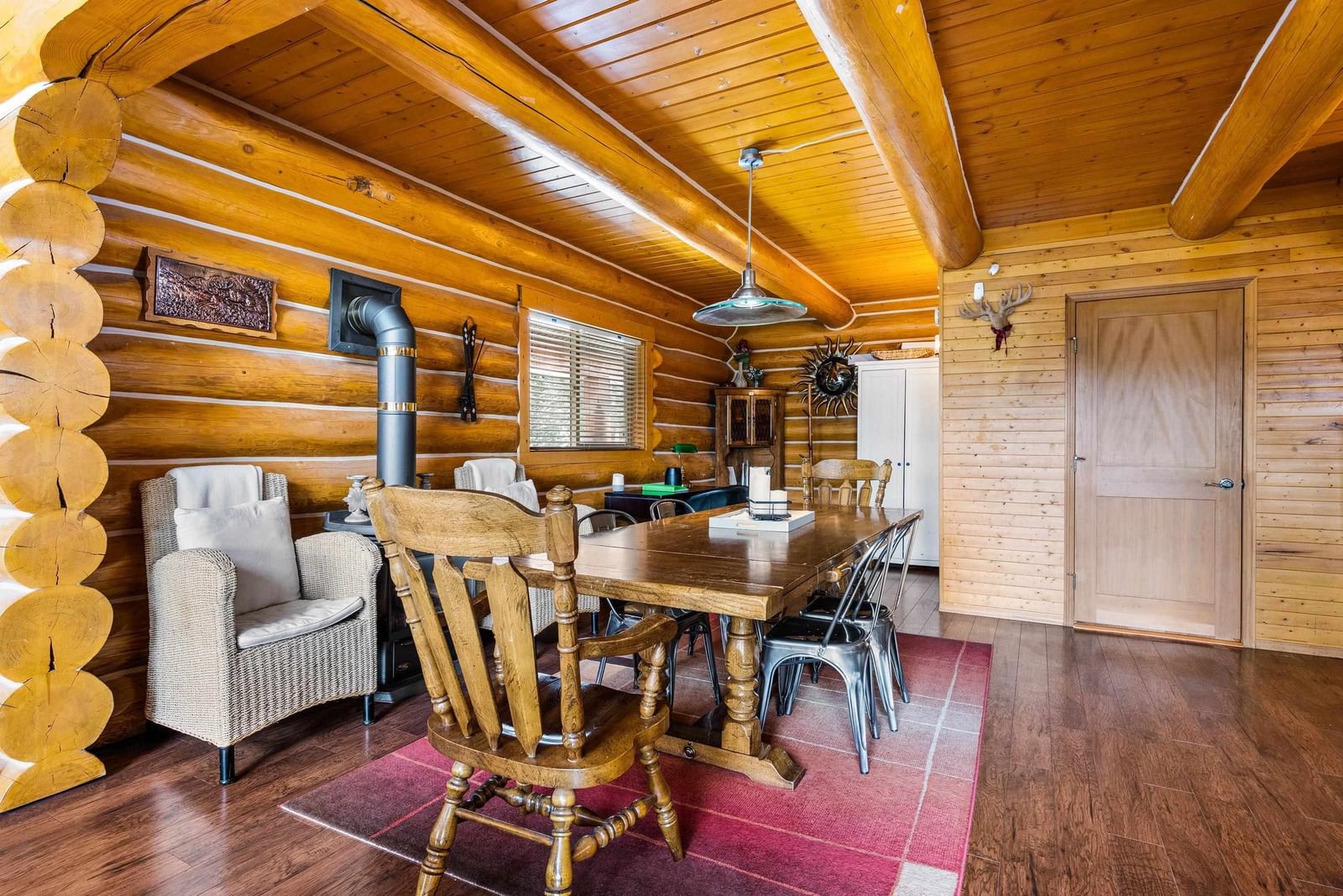 Listing Image 14