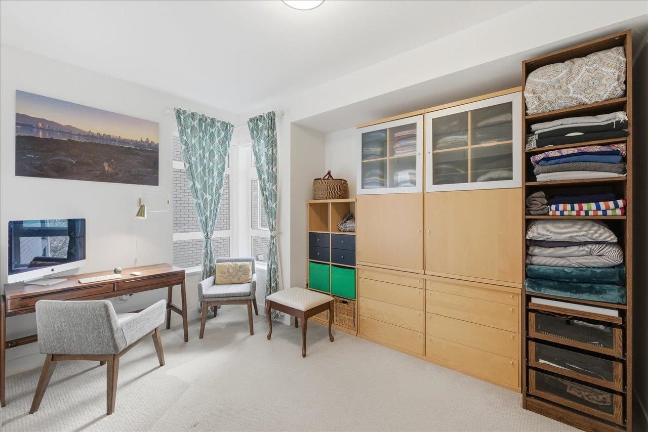 Listing Image 18