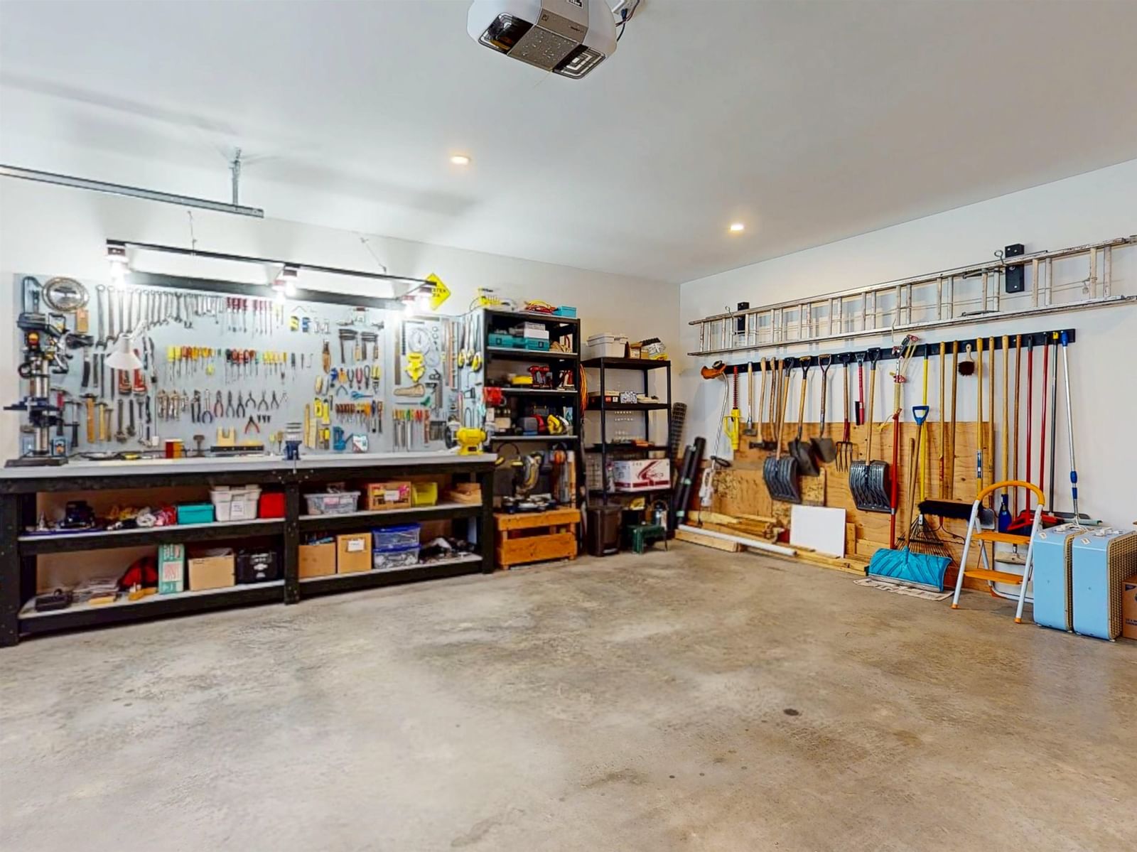 Listing Image 37