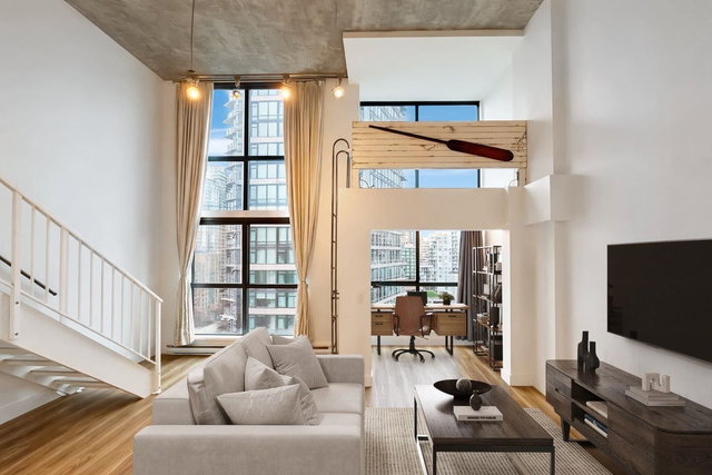 903 - 1238 Seymour Street