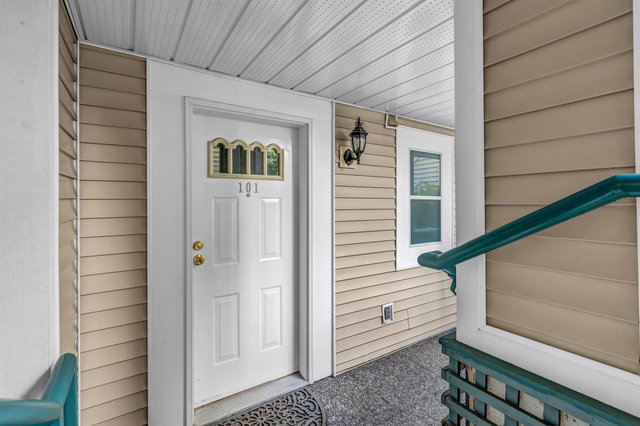 101 - 735 15 Avenue W