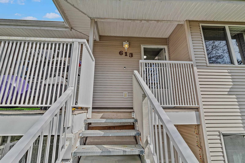 613 - 13923 72 Avenue, Surrey, V3W 2P6 | Image 2