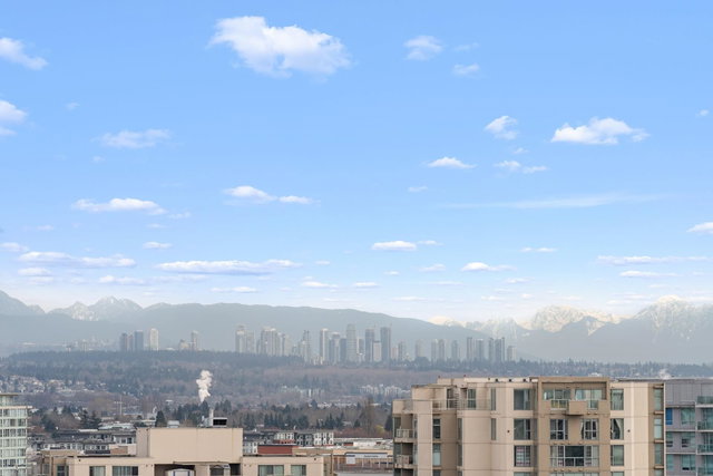 PH6 - 7988 Ackroyd Road